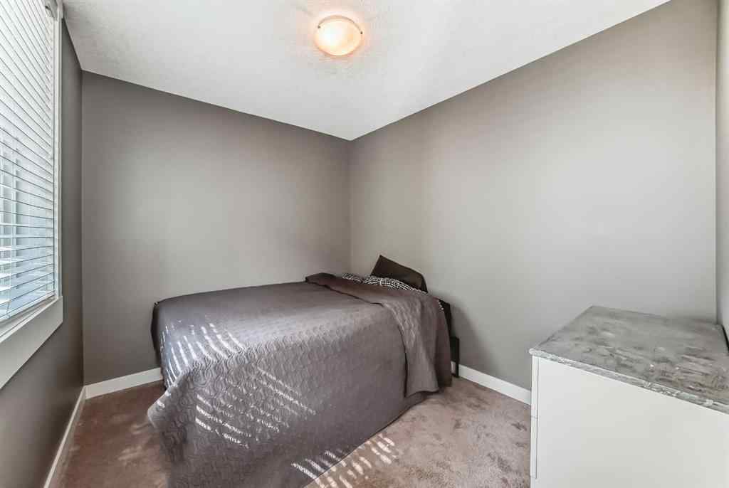 MLS® A2256469 - Unit #10 111 Rainbow Falls Gate  in Rainbow Falls Chestermere, Residential