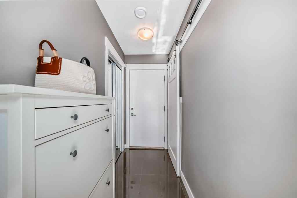MLS® A2256469 - Unit #10 111 Rainbow Falls Gate  in Rainbow Falls Chestermere, Residential