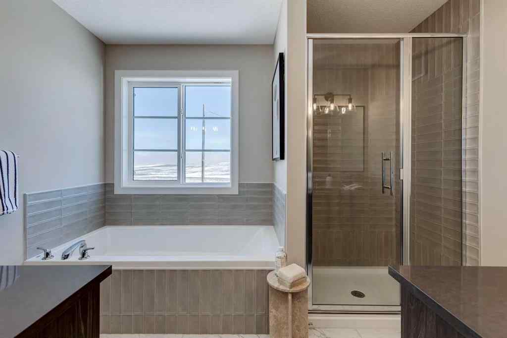 MLS® A2256470 - 87 Southborough Crescent  in Southbow Landing Cochrane, Residential