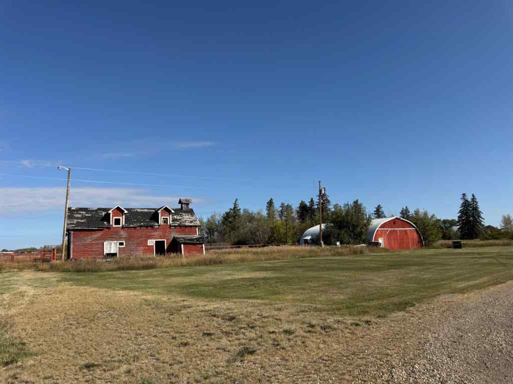 MLS® A2256471 - 814042 HWY 2   in NONE Rural Fairview No. 136, M.D. of, Residential