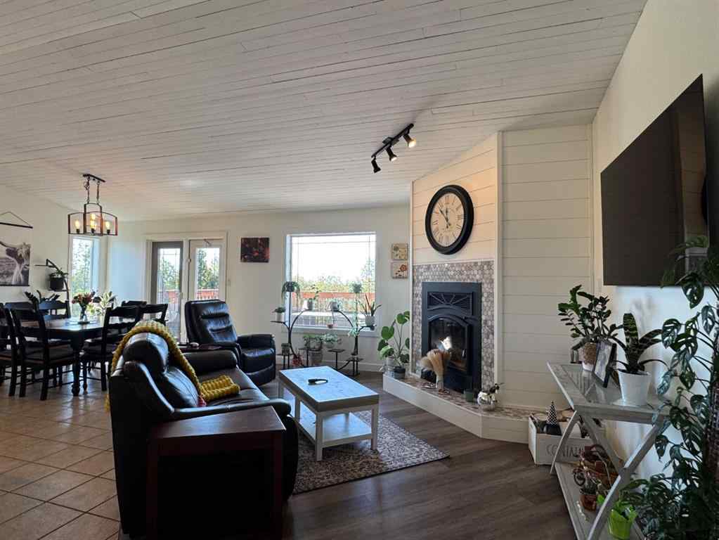 MLS® A2256471 - 814042 HWY 2   in NONE Rural Fairview No. 136, M.D. of, Residential