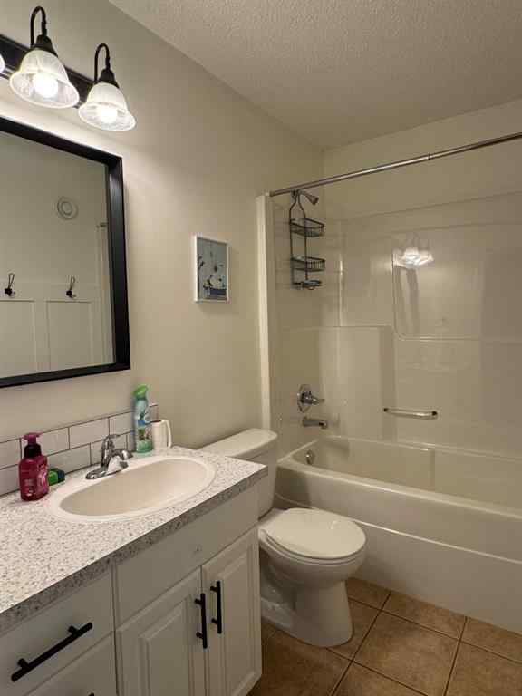 MLS® A2256471 - 814042 HWY 2   in NONE Rural Fairview No. 136, M.D. of, Residential