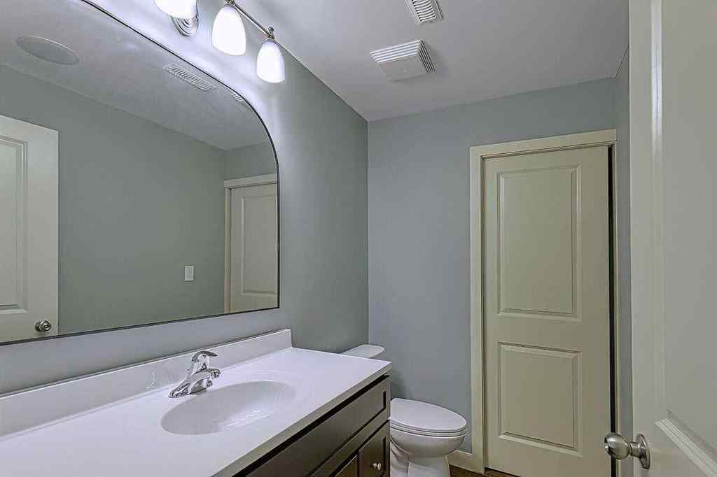 MLS® A2256472 - 709 Hampshire Way NE in Hampton Hills High River, Residential