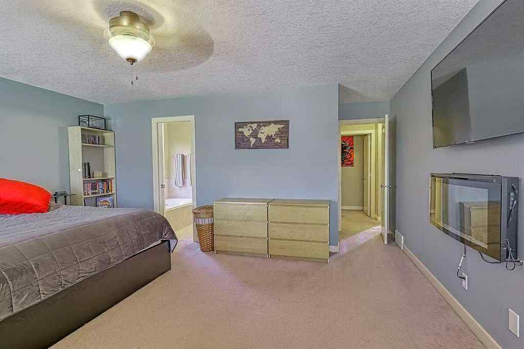 MLS® A2256472 - 709 Hampshire Way NE in Hampton Hills High River, Residential