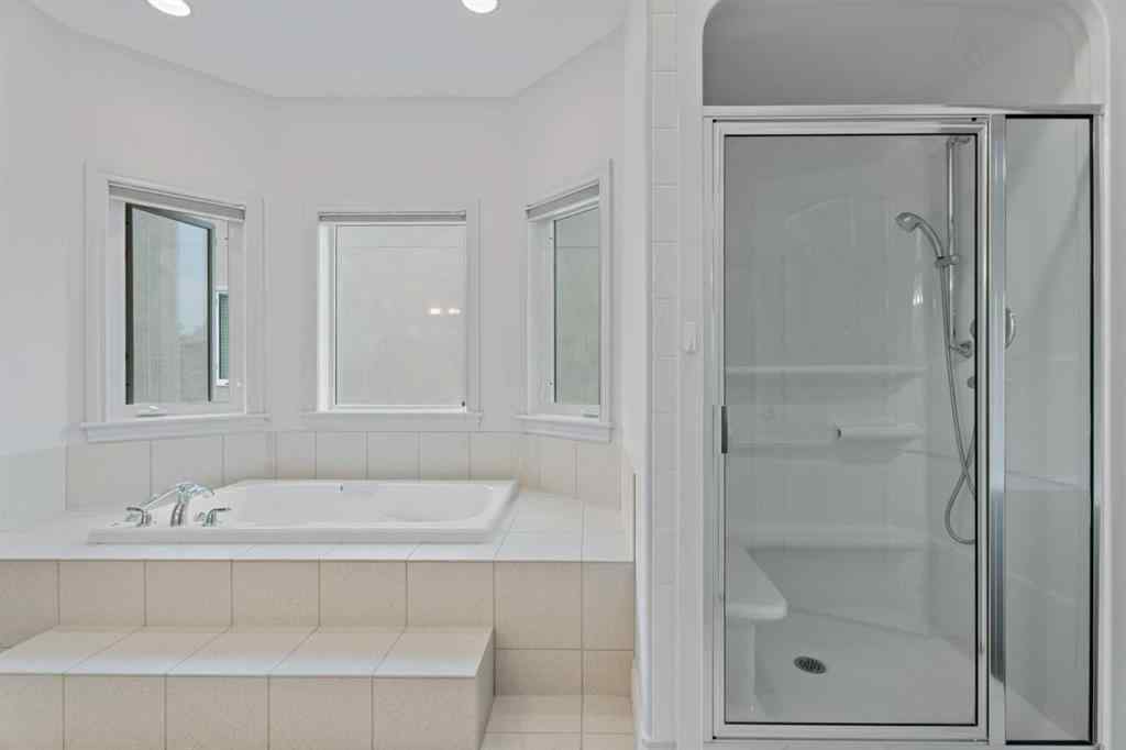 MLS® A2256479 - 18 Aspen Ridge Way SW in Aspen Woods Calgary, Residential