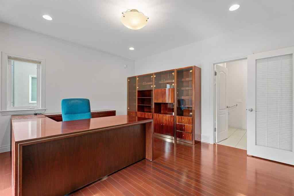 MLS® A2256479 - 18 Aspen Ridge Way SW in Aspen Woods Calgary, Residential