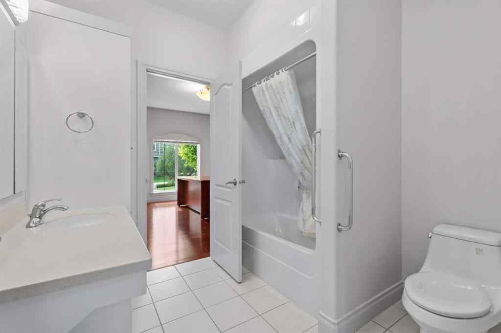 MLS® A2256479 - 18 Aspen Ridge Way SW in Aspen Woods Calgary, Residential