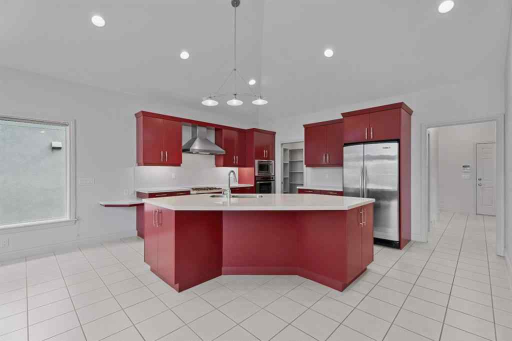 MLS® A2256479 - 18 Aspen Ridge Way SW in Aspen Woods Calgary, Residential