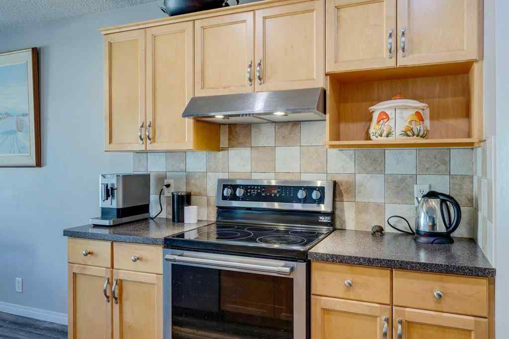 MLS® A2256480 - 169 Tuscany Vista Crescent NW in Tuscany Calgary, Residential