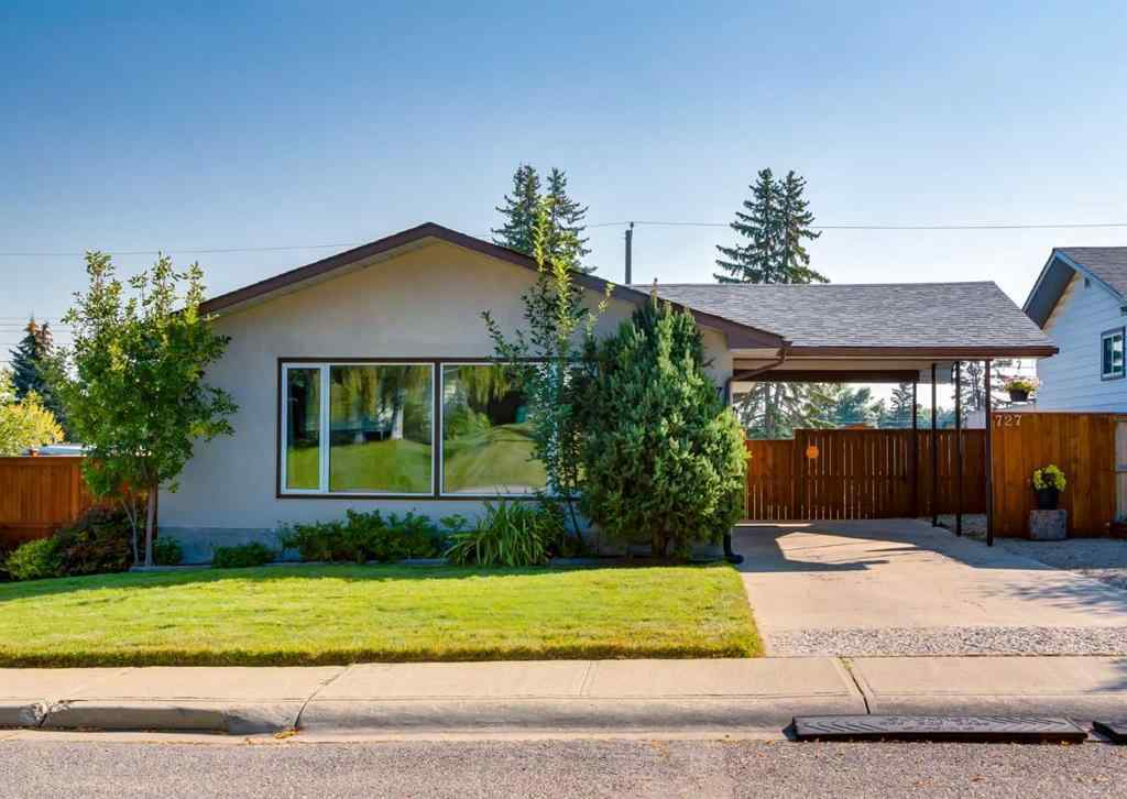 MLS® A2256481 - 727 Sacramento Place SW in Southwood Calgary, Residential