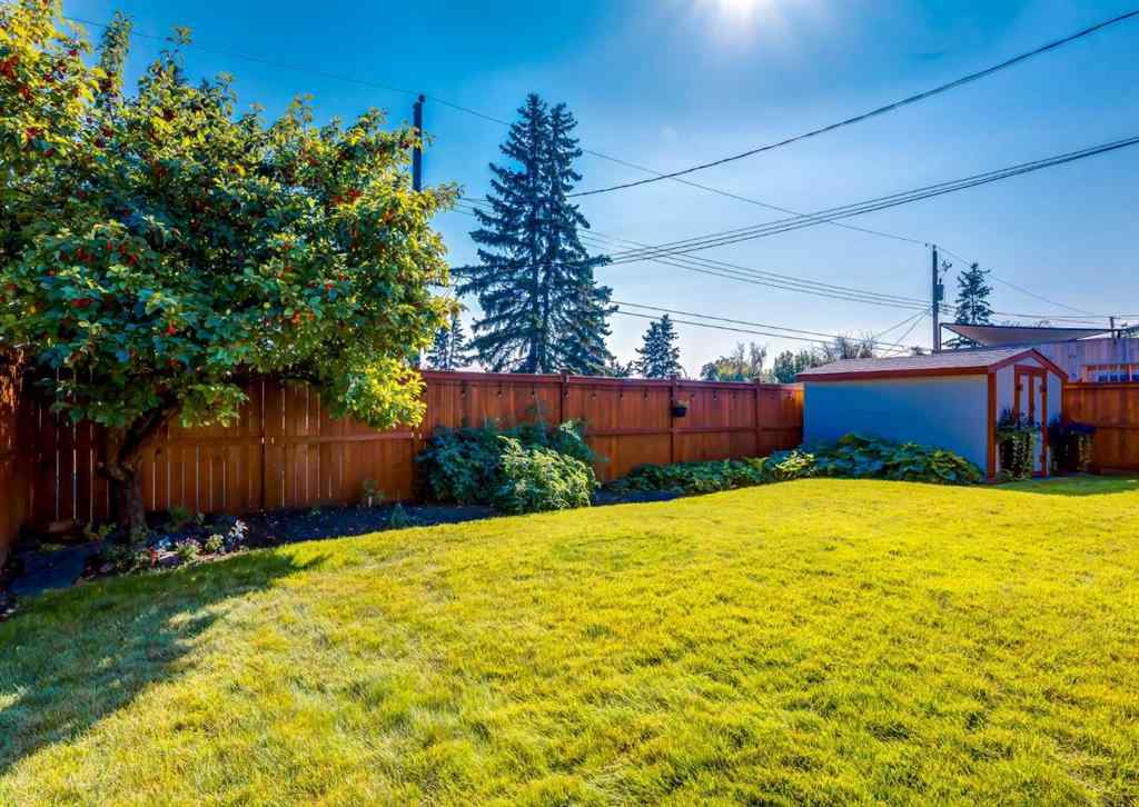 MLS® A2256481 - 727 Sacramento Place SW in Southwood Calgary, Residential