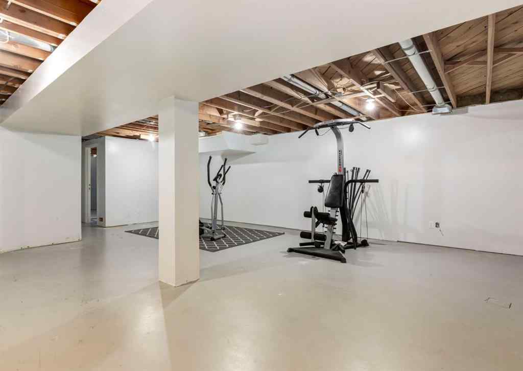 MLS® A2256481 - 727 Sacramento Place SW in Southwood Calgary, Residential