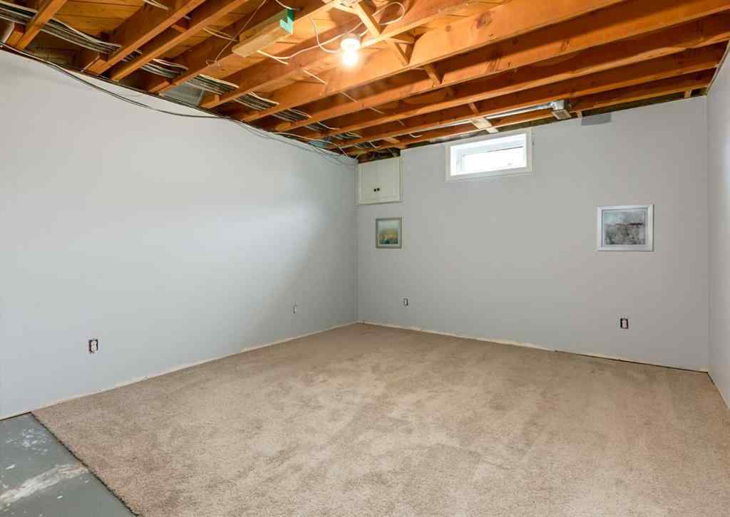 MLS® A2256481 - 727 Sacramento Place SW in Southwood Calgary, Residential