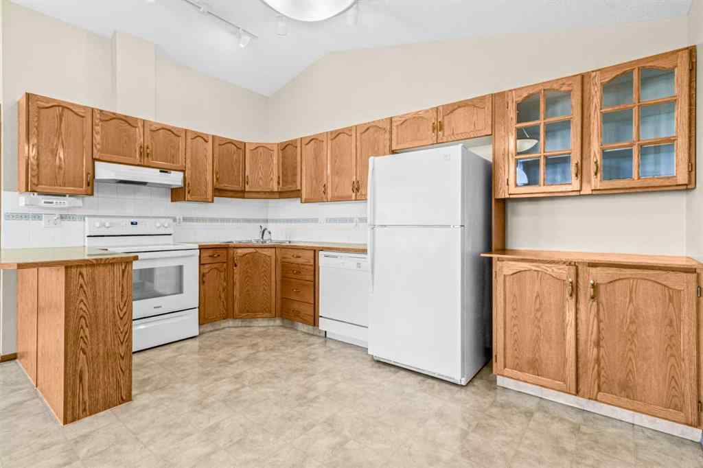 MLS® A2256487 - Unit #43 1008 Woodside Way NW in Woodside Airdrie, Residential