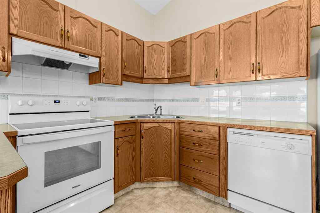 MLS® A2256487 - Unit #43 1008 Woodside Way NW in Woodside Airdrie, Residential