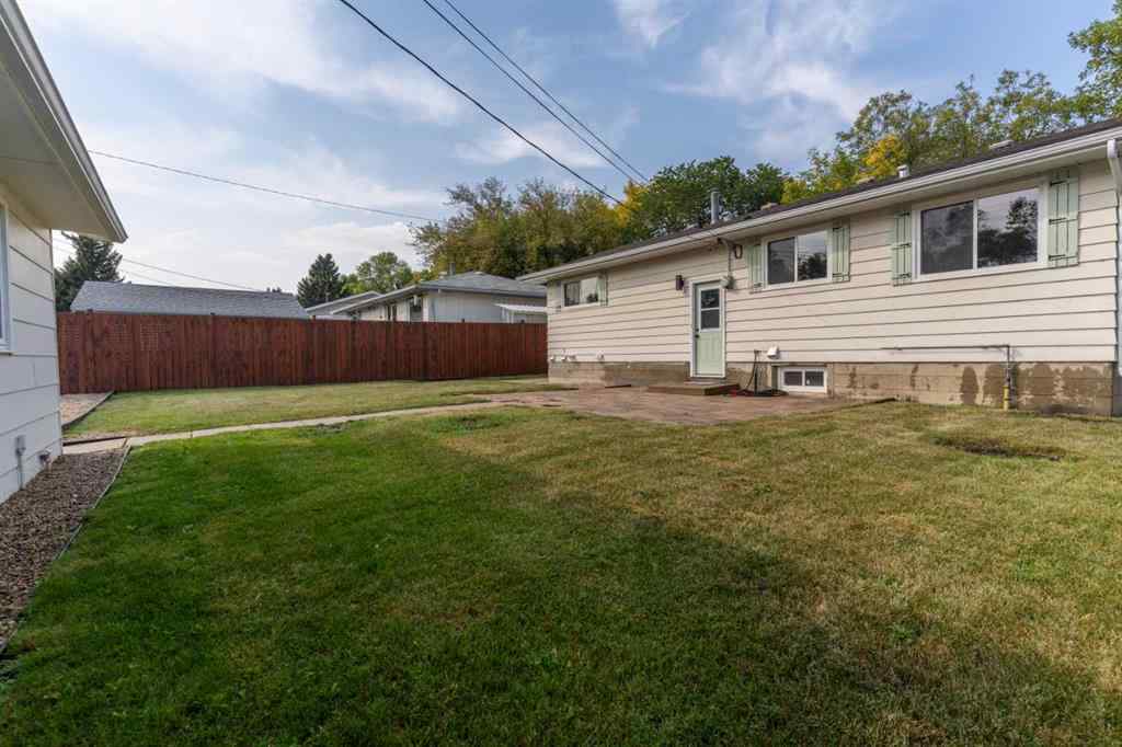 MLS® A2256488 - 6213 45 Avenue  in Marler Camrose, Residential