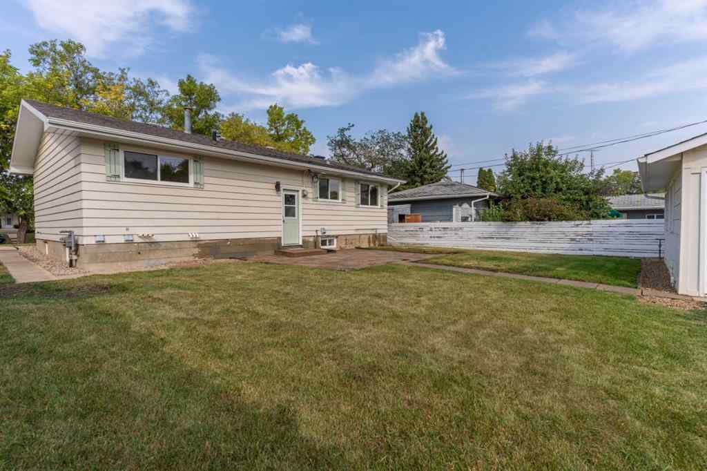MLS® A2256488 - 6213 45 Avenue  in Marler Camrose, Residential