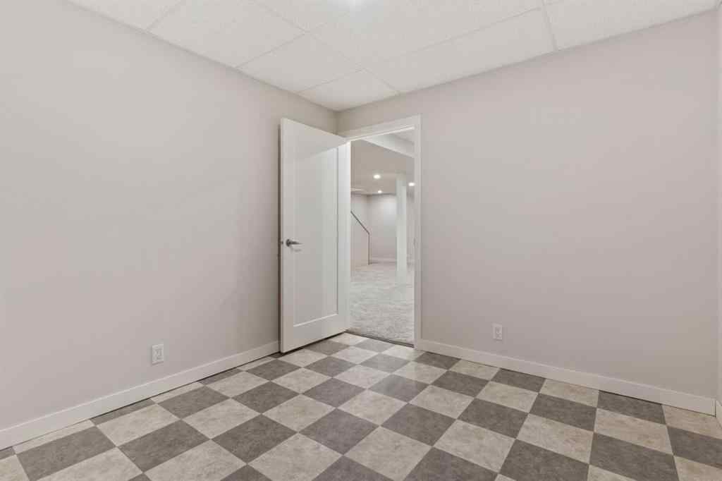 MLS® A2256488 - 6213 45 Avenue  in Marler Camrose, Residential