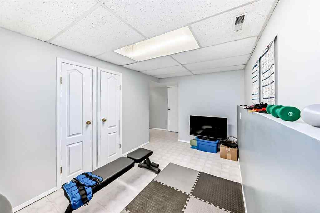 MLS® A2256490 - 52 Kirby Street  in Kentwood East Red Deer, Residential