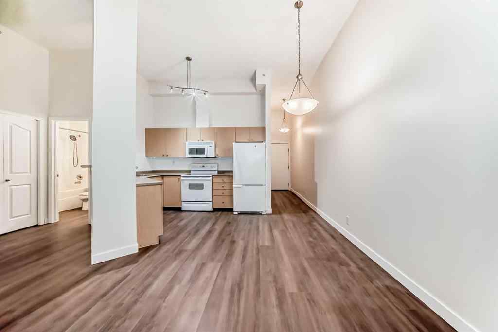 MLS® A2256491 - Unit #209 1111 6 Avenue SW in Downtown West End Calgary, Residential
