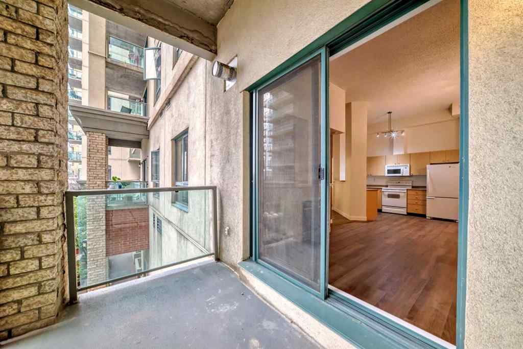 MLS® A2256491 - Unit #209 1111 6 Avenue SW in Downtown West End Calgary, Residential