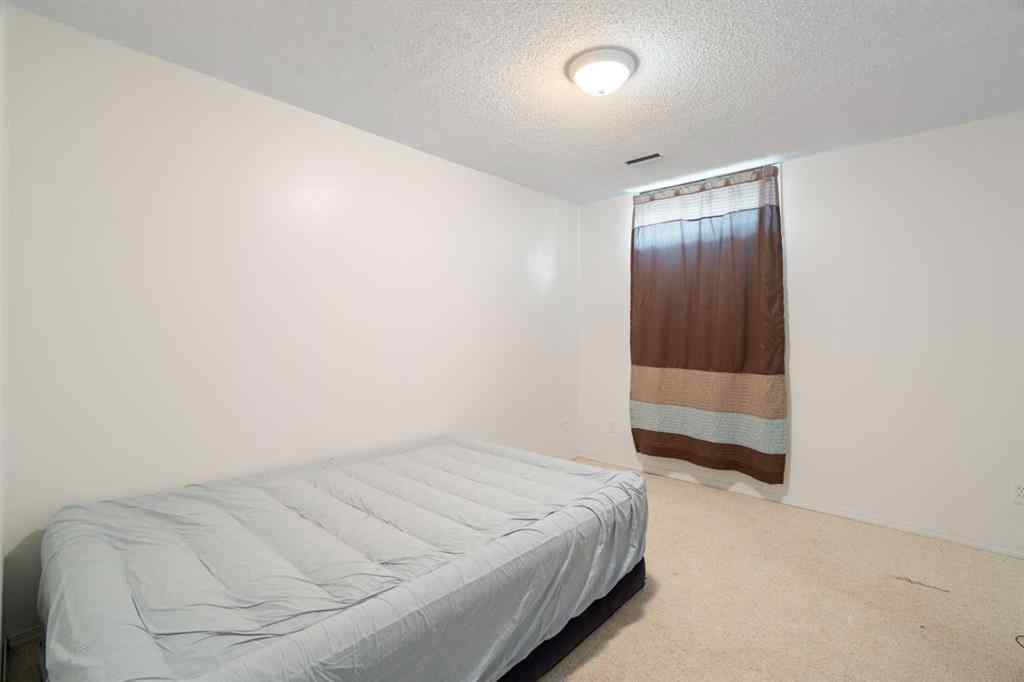 MLS® A2256493 - 41 Alpine Crescent SE in Airdrie Meadows Airdrie, Residential