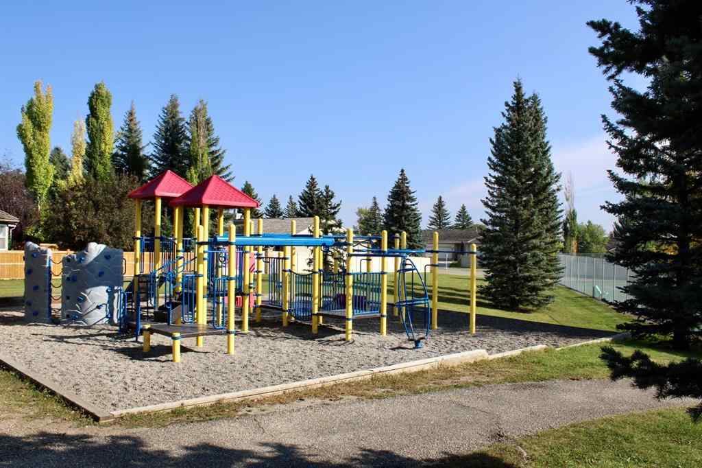 MLS® A2256494 - Unit #205 150 Shawnee Square SW in Shawnee Slopes Calgary, Residential