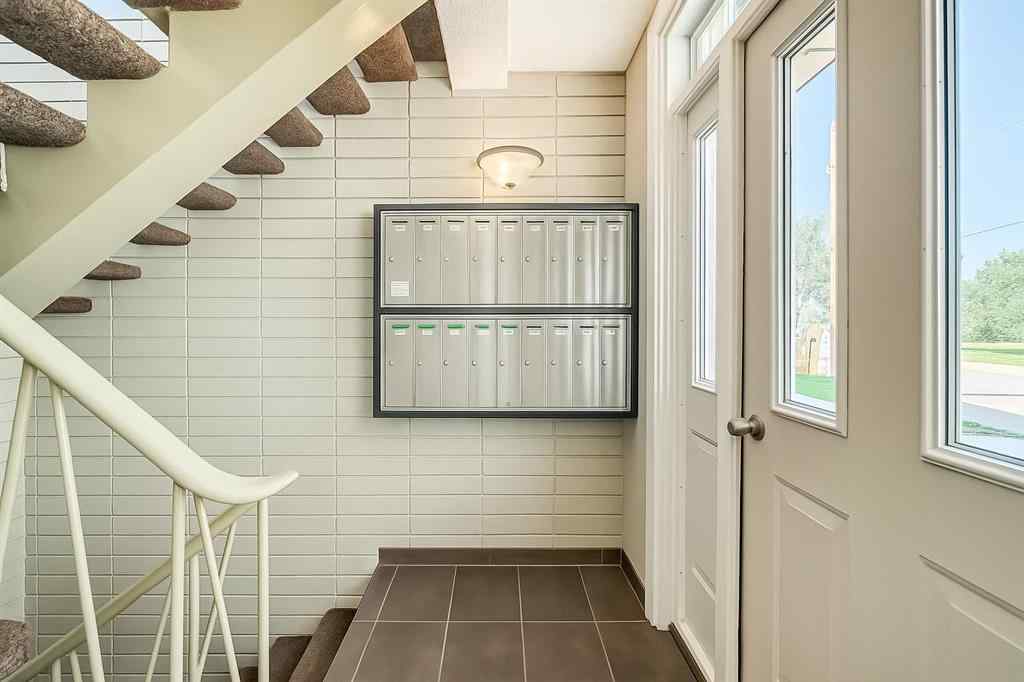MLS® A2256500 - Unit #101 2111 14 Street SW in Bankview Calgary, Residential