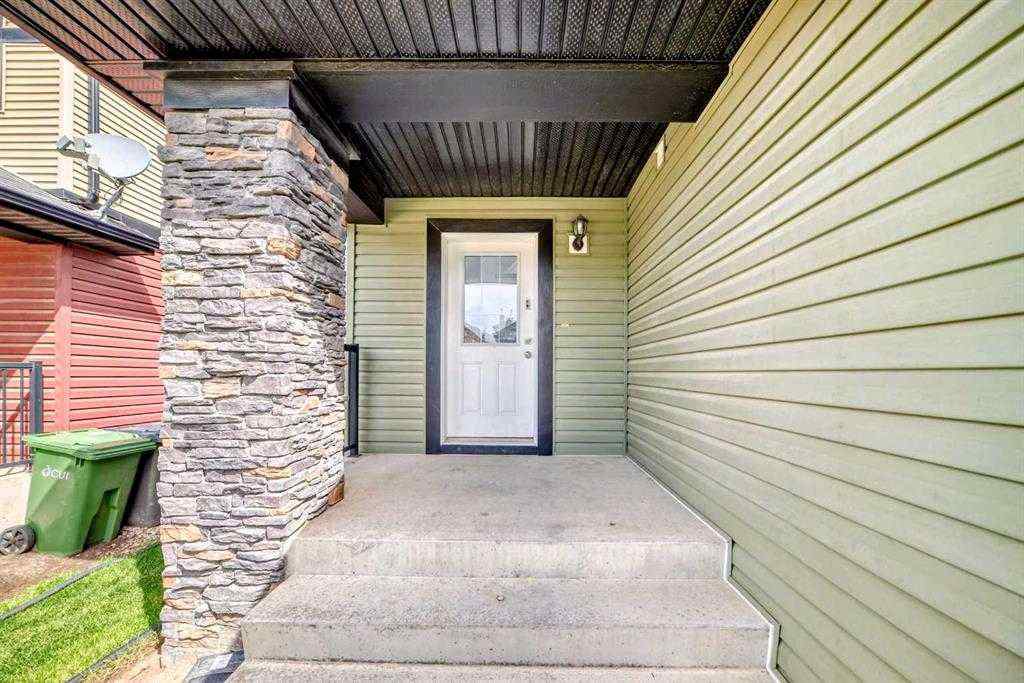 MLS® A2256501 - 120 SPRINGMERE Grove  in Westmere Chestermere, Residential