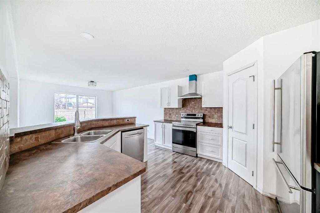 MLS® A2256501 - 120 SPRINGMERE Grove  in Westmere Chestermere, Residential