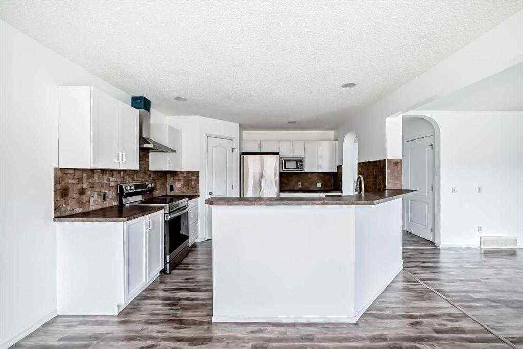 MLS® A2256501 - 120 SPRINGMERE Grove  in Westmere Chestermere, Residential