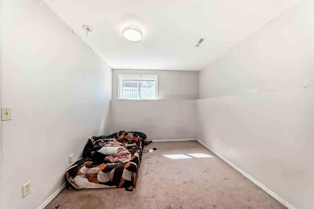 MLS® A2256502 - 52 MARTINGLEN Place NE in Martindale Calgary, Residential