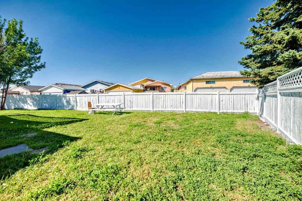 MLS® A2256502 - 52 MARTINGLEN Place NE in Martindale Calgary, Residential