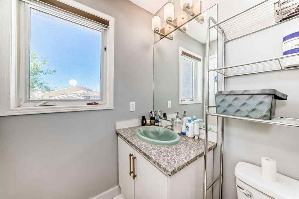 MLS® A2256502 - 52 MARTINGLEN Place NE in Martindale Calgary, Residential