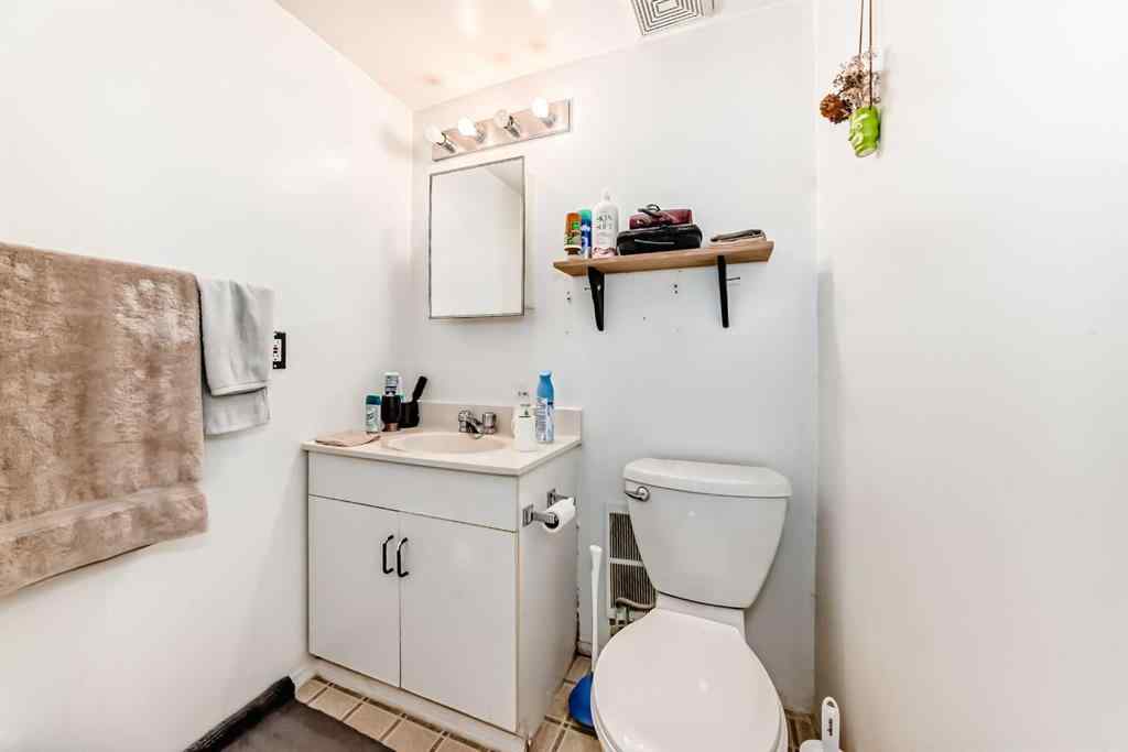 MLS® A2256503 - 128 ERIN MEADOW Way SE in Erin Woods Calgary, Residential