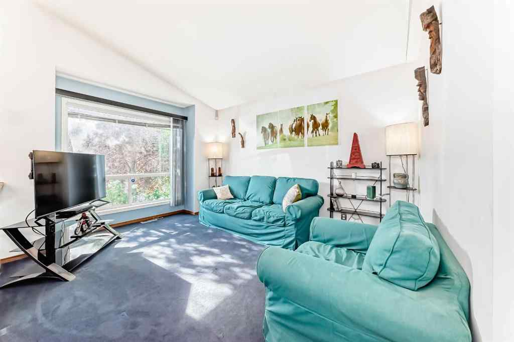 MLS® A2256503 - 128 ERIN MEADOW Way SE in Erin Woods Calgary, Residential