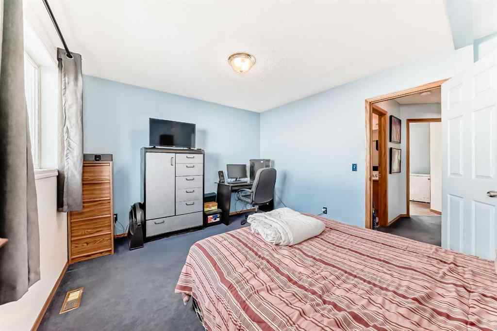 MLS® A2256503 - 128 ERIN MEADOW Way SE in Erin Woods Calgary, Residential