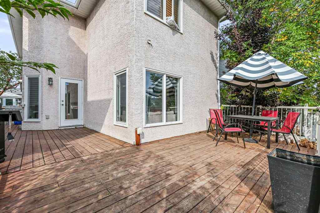 MLS® A2256504 - 32 Millrise Crescent SW in Millrise Calgary, Residential