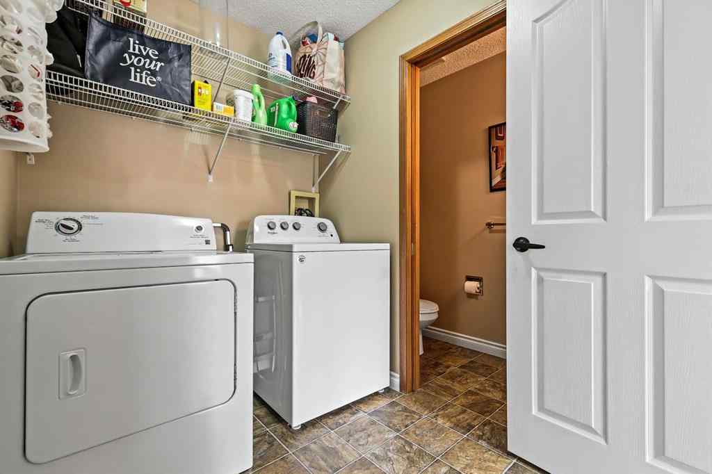 MLS® A2256504 - 32 Millrise Crescent SW in Millrise Calgary, Residential