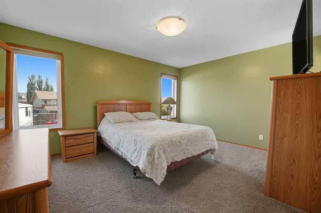 MLS® A2256505 - 193 Westgate Crescent  in Harvest Meadows Blackfalds, Residential