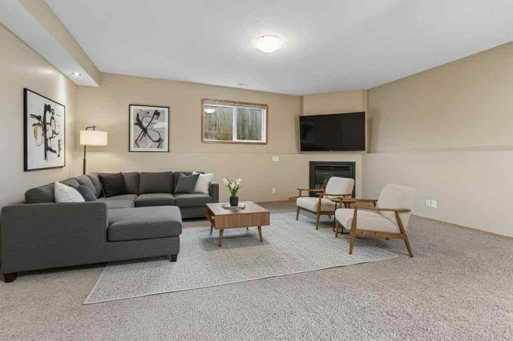 MLS® A2256505 - 193 Westgate Crescent  in Harvest Meadows Blackfalds, Residential