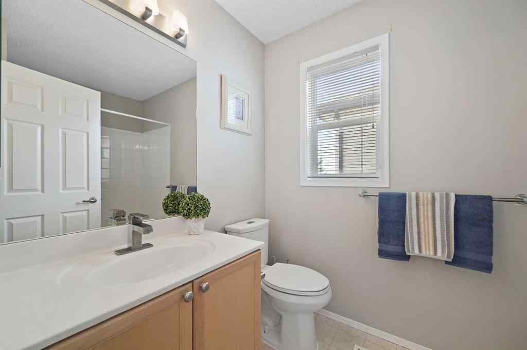 MLS® A2256511 - 66 Somerglen Close SW in Somerset Calgary, Residential