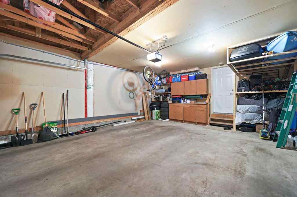 MLS® A2256511 - 66 Somerglen Close SW in Somerset Calgary, Residential