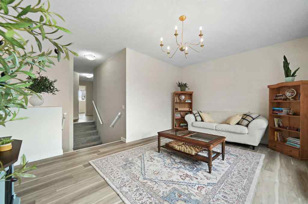MLS® A2256511 - 66 Somerglen Close SW in Somerset Calgary, Residential