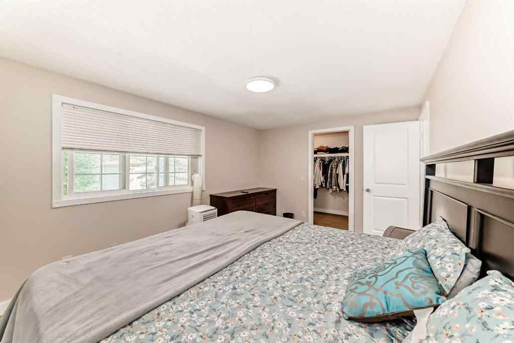 MLS® A2256514 - 120 Pineset Pl NE Place NE in Pineridge Calgary, Residential
