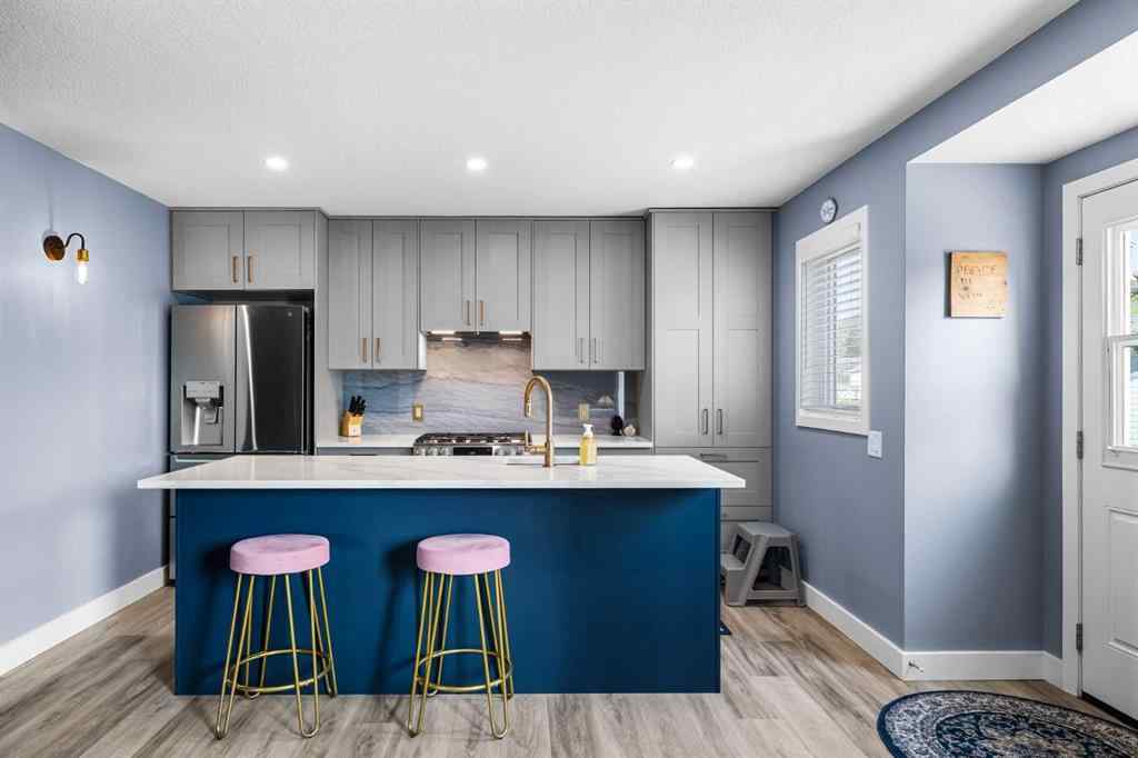 MLS® A2256516 - 92 Tuscany Way NW in Tuscany Calgary, Residential