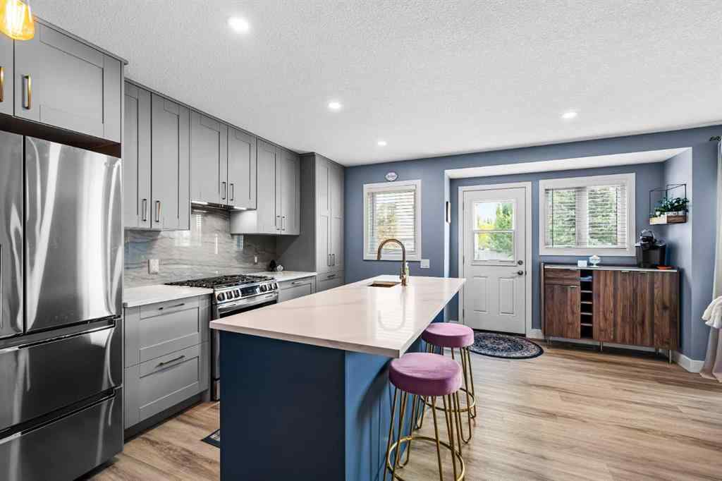MLS® A2256516 - 92 Tuscany Way NW in Tuscany Calgary, Residential