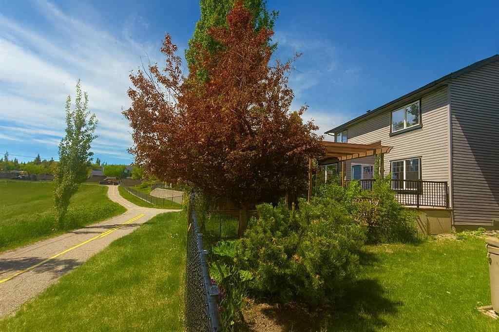 MLS® A2256521 - 475 Chaparral Ridge Circle SE in Chaparral Calgary, Residential
