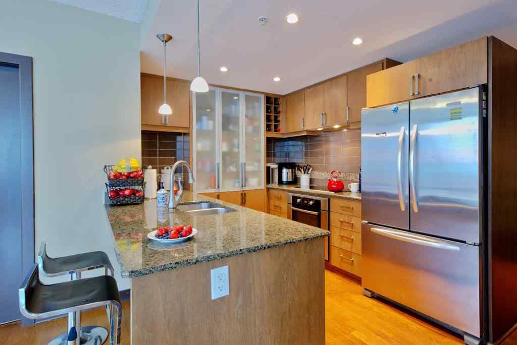 MLS® A2256526 - Unit #1007 888 4 Avenue SW in Downtown West End Calgary, Residential