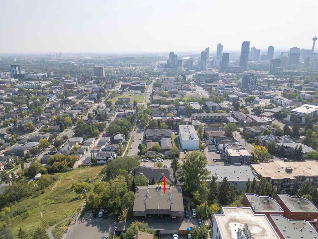 MLS® A2256528 - Unit #F 715 6 Street NE in Renfrew Calgary, Residential